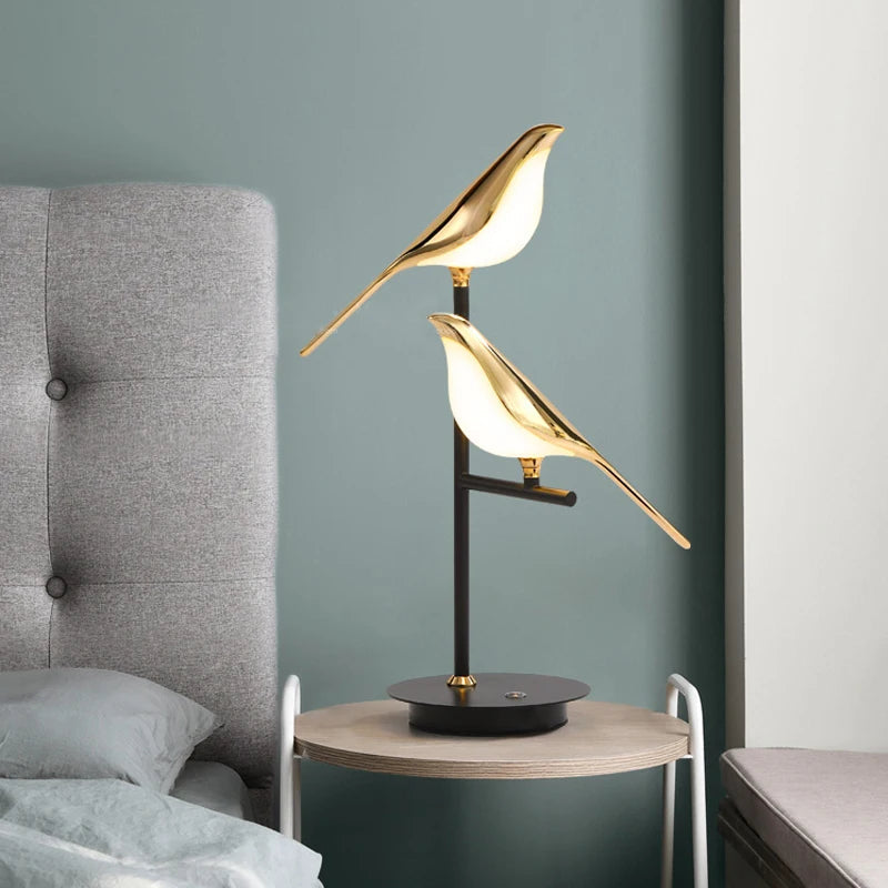 Aviaro LED Table Lamp – Sculptural Bird Light | Postmodern Designer Lighting with Gold Finish