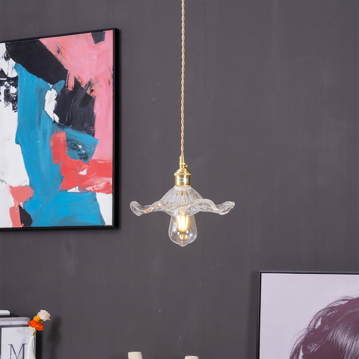 Floral Glass Pendant Light – Modern Brass Hanging Lamp | Elegant Ambient Interior Lighting