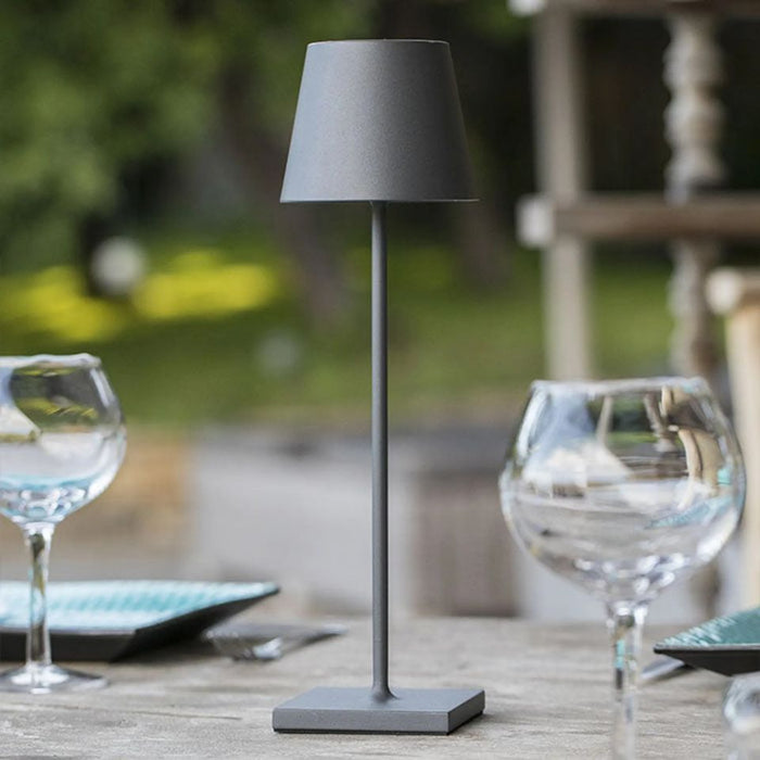 Linea Rechargeable Table Lamp – Dimmable Cordless LED Lamp | Modern Portable Lighting