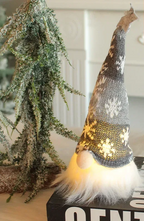 LUMIGNOME LED Christmas Gnome – Illuminated Scandinavian Plush Decoration | Festive Holiday Ornament