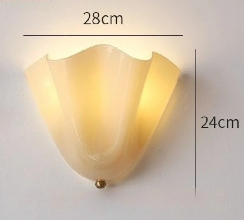 Retro Colourful Glass Wall Lamp – French Shell-Inspired Designer Wall Light for Living Rooms, Bedrooms & Elegant Interiors