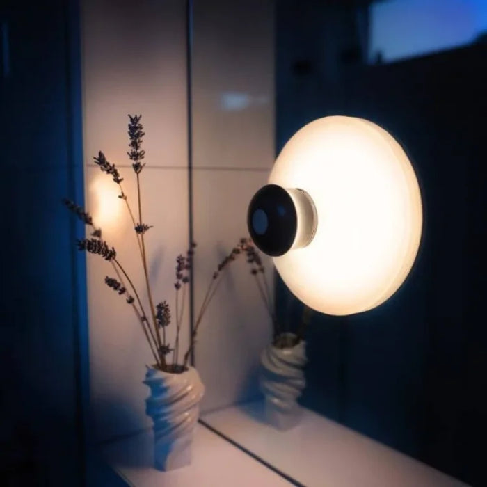 Rechargeable Suction Cup Lamp – Portable LED Light with Strong Suction Mount & USB-C Charging
