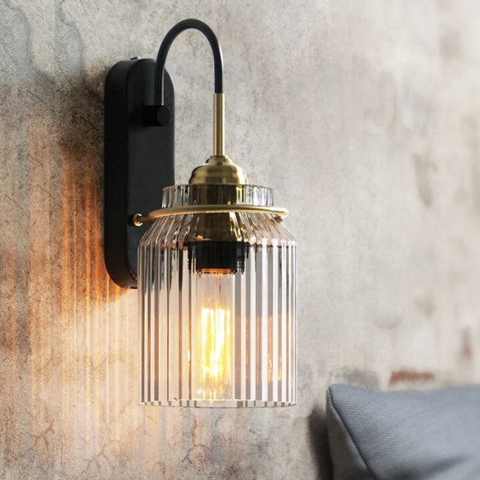 Heritage Glow Wall Light – Vintage Ribbed Glass Sconce | Elegant E27 Accent Lighting