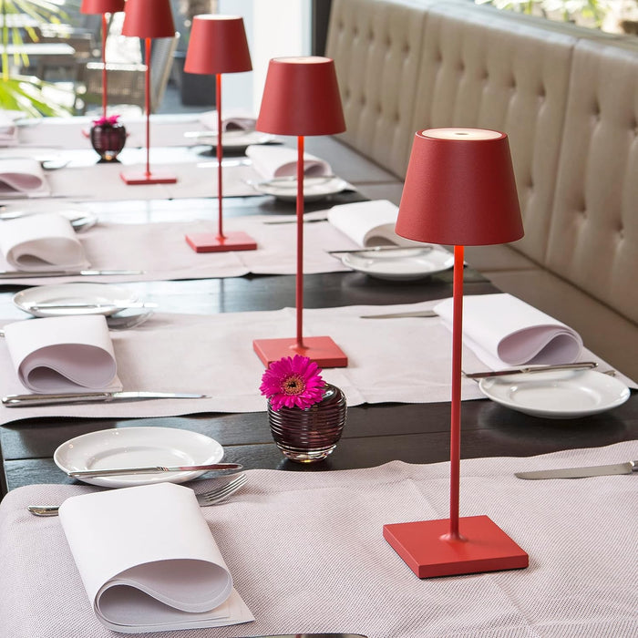 Linea Rechargeable Table Lamp – Dimmable Cordless LED Lamp | Modern Portable Lighting