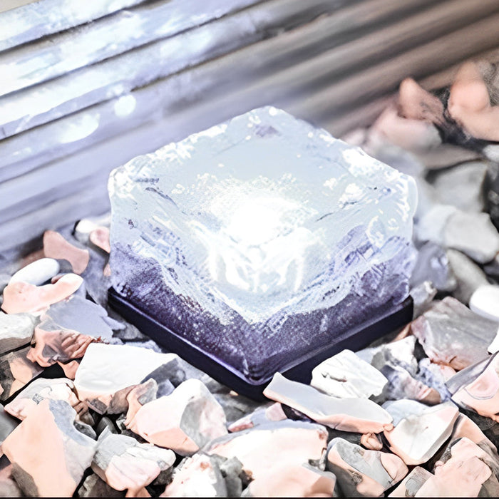 Square Solar Lamp – Decorative Solar Outdoor Light | Compact LED Garden & Patio Lighting