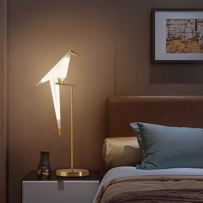 OrigamiGlow Magnetic Bird Lamp – Rechargeable LED Accent Light | Sculptural Ambient Lighting for Modern Interiors