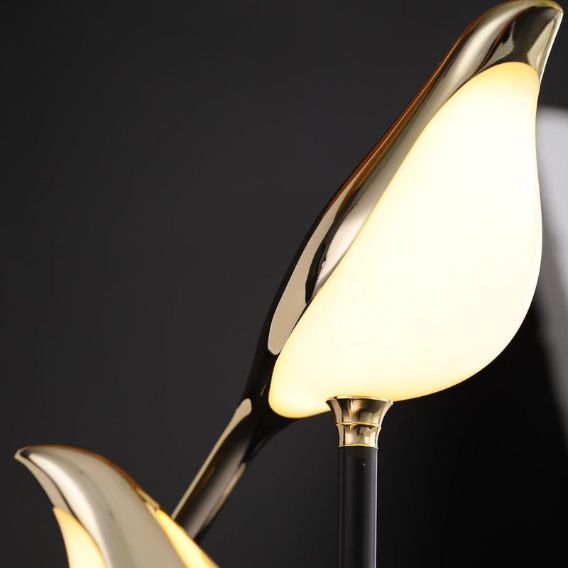 BirdLamp – Designer LED Table Lamp with Elegant Golden Bird Design