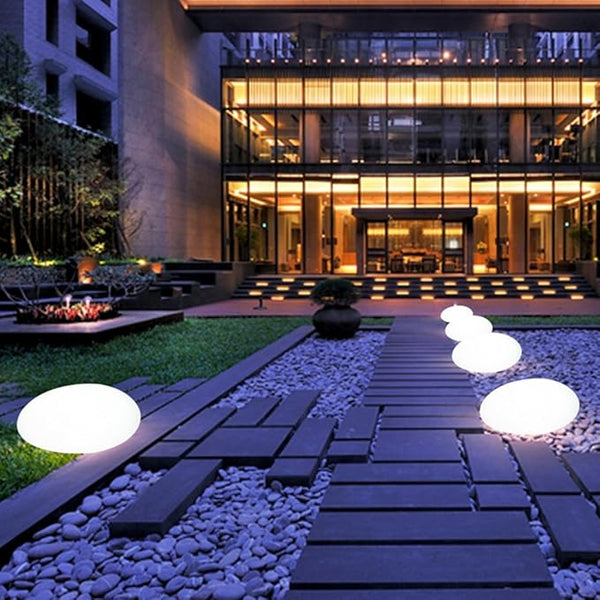 Cobblestone Garden Lamp – Rechargeable LED Outdoor Accent Light with 16 Colours