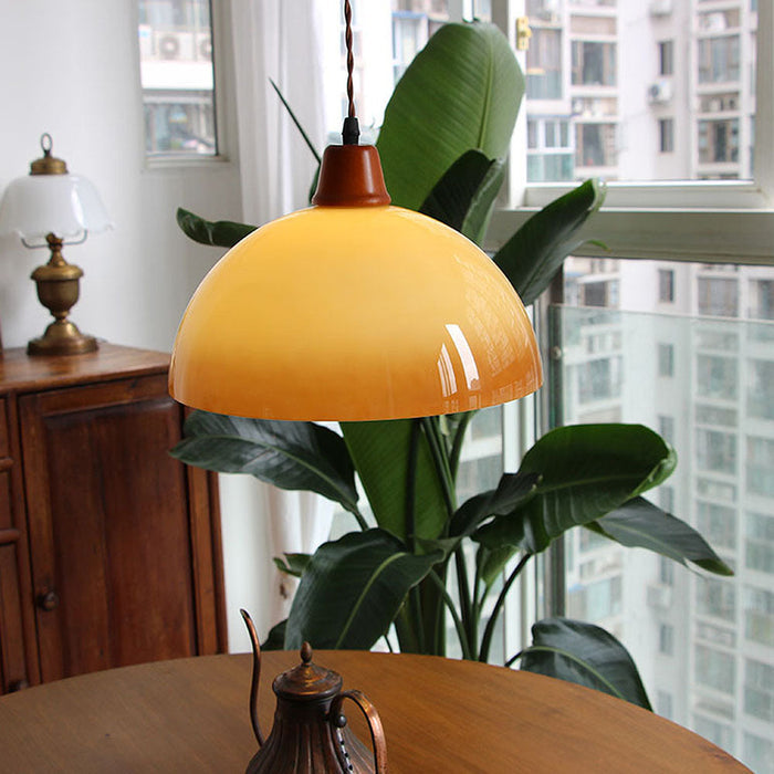 Ambermere Farmhouse Pendant Light – Retro Amber Glass Hanging Lamp | Rustic Vintage Ceiling Lighting