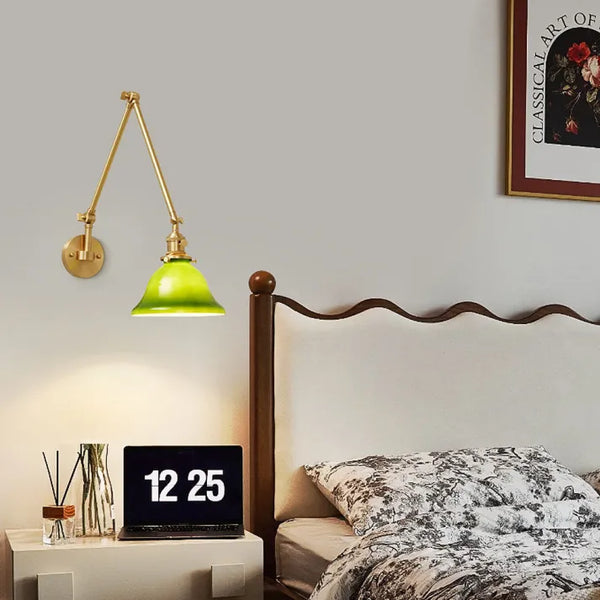 Heritage Green Wall Light – Adjustable Vintage Brass Sconce | Classic Glass Accent Lighting