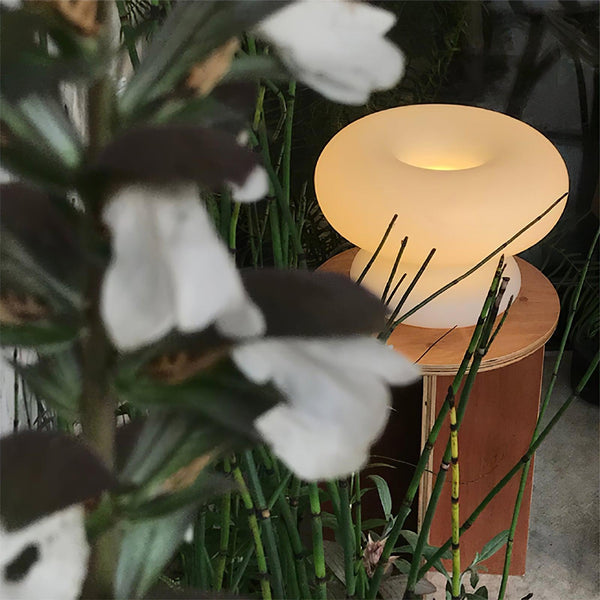 Donut Table Lamp – Playful Design with Modern Elegance