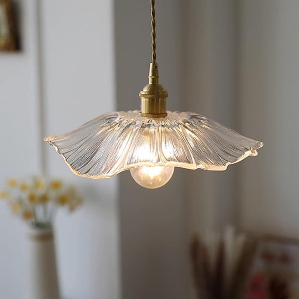 Floral Glass Pendant Light – Vintage Flower Hanging Lamp | Elegant Retro Ceiling Lighting