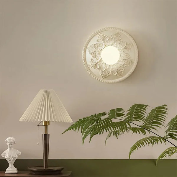 MochaGlow Wall Light – Resin & Glass Designer Sconce | Warm Contemporary Accent Lighting
