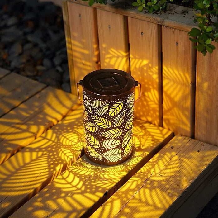 Luminous Leaf Lantern – Decorative Outdoor Lantern with Tropical Leaf Design