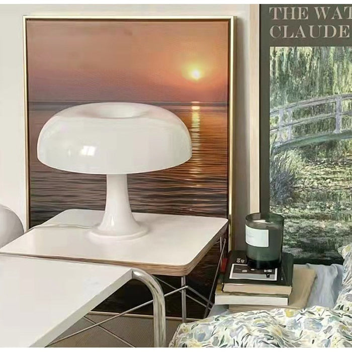 Minimalist Nesso-Style Table Lamp – Scandinavian Elegance with Timeless Design