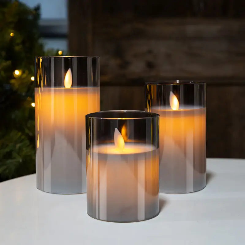 CANDLY 3-Piece Set – Elegant LED Candles with Realistic Flickering Flame Effect