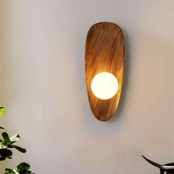OakAura Wall Light – Natural Wood LED Sconce | Scandinavian Rustic Accent Lighting