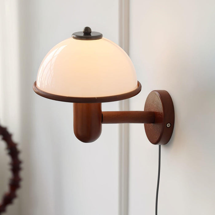 OakMoss Mushroom Wall Light – Nordic Wooden Sconce | Contemporary Natural Accent Lighting