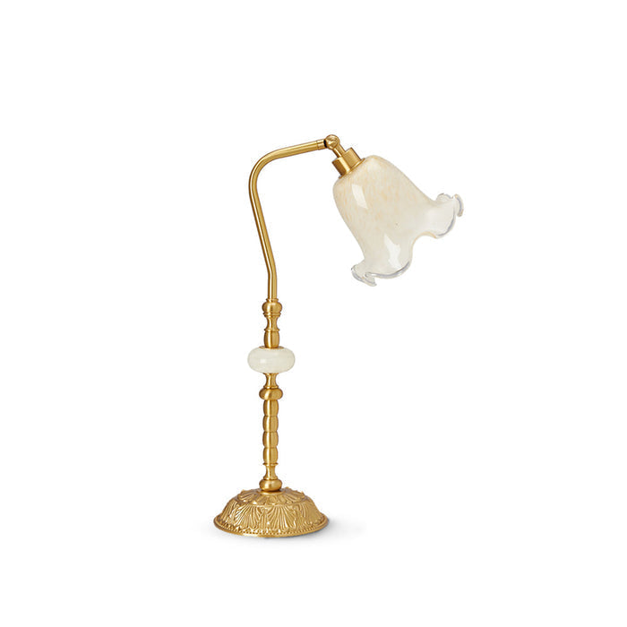 RoseLamp Brass Flower Table Lamp – Vintage Elegance with Floral Inspiration