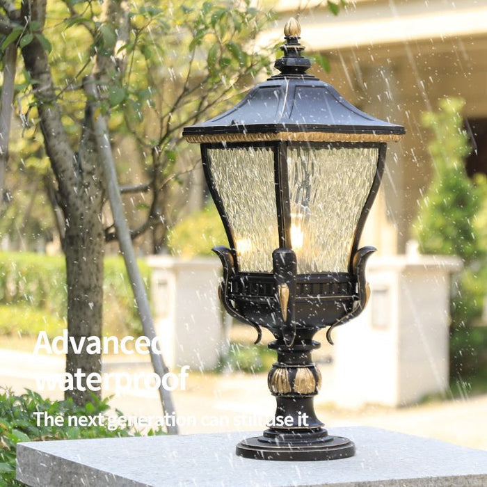 Timeless Outdoor Lantern – Modern LED Pillar Light for Outdoor Spaces