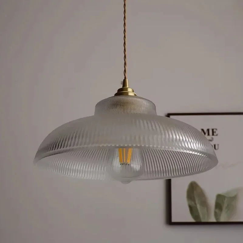 Verdelume Pendant Light – Vintage Green Glass Hanging Lamp | Retro Ambient Lighting for Timeless Interiors