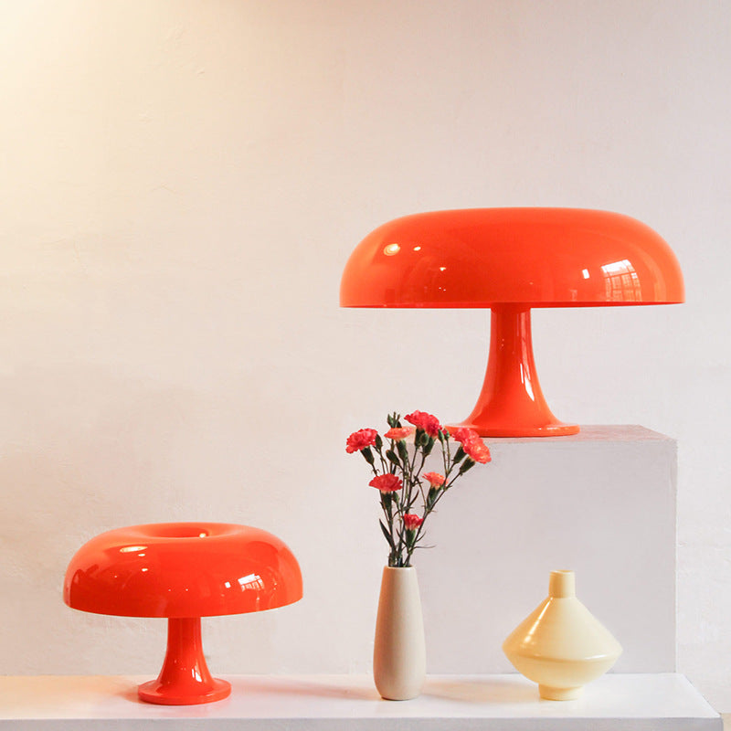 Mushroom Minimalist Table Lamp – Scandinavian Design with Functional Elegance