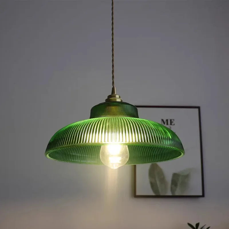 Verdelume Pendant Light – Vintage Green Glass Hanging Lamp | Retro Ambient Lighting for Timeless Interiors