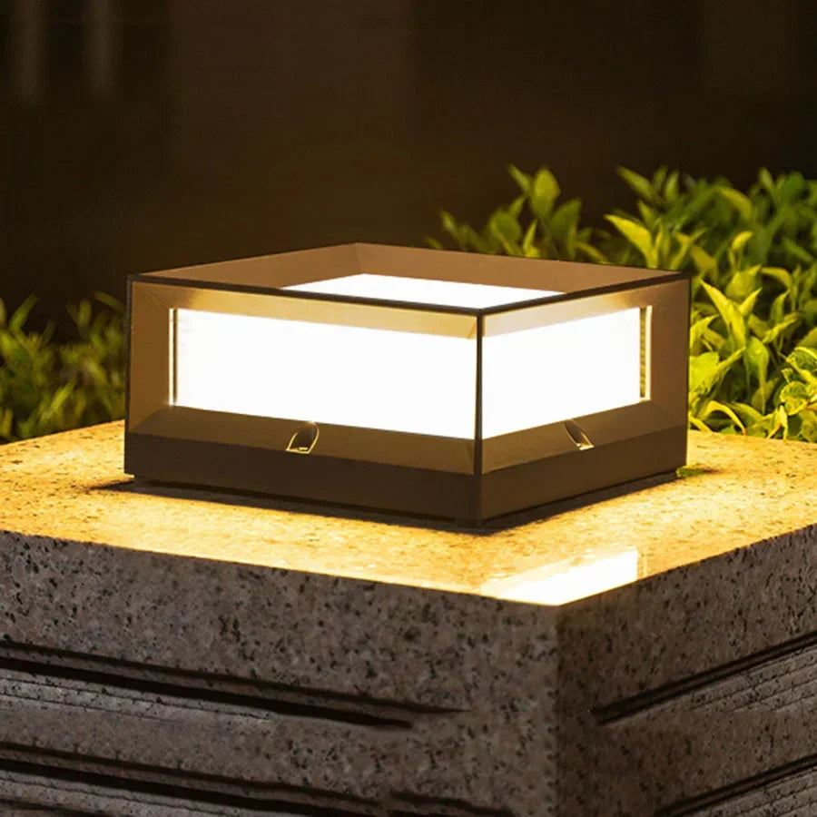 Altivara Outdoor Pillar Light – Modern LED Garden Post Lamp | Weatherproof Exterior Lighting for Pathways & Entrances