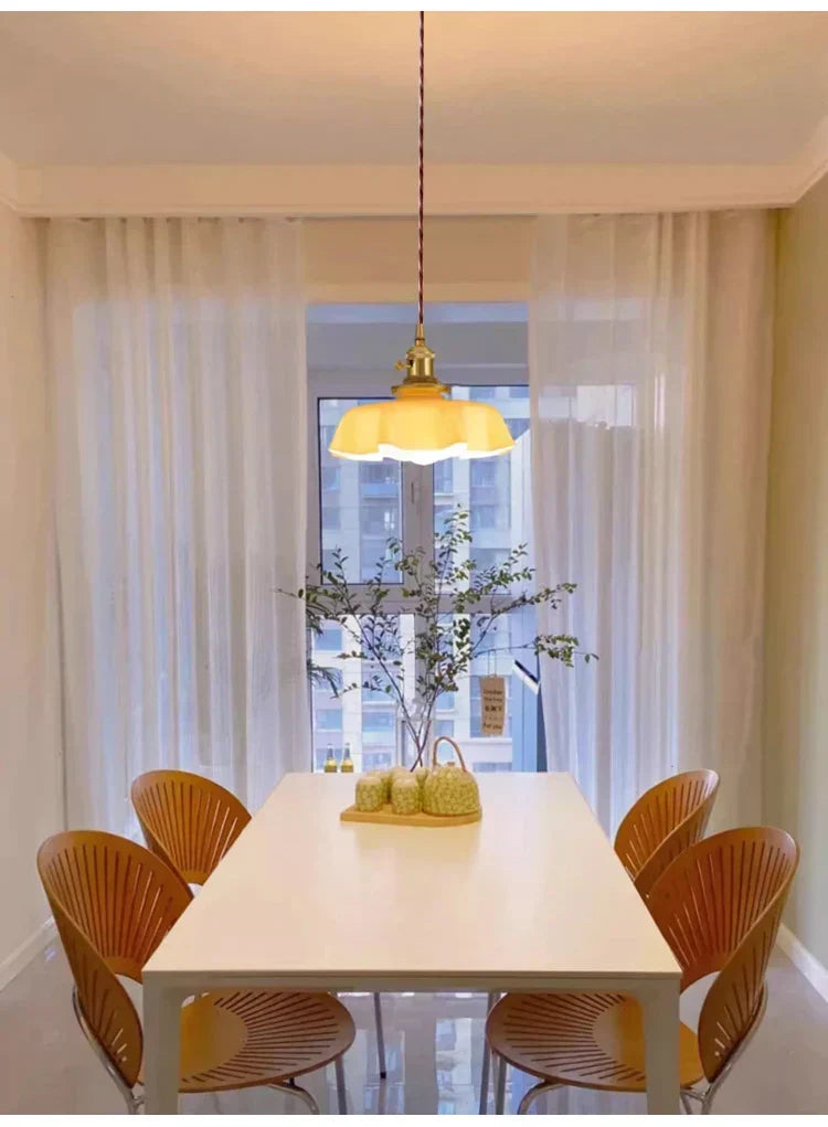 Cream Petal Glass Pendant Light – Scandinavian E26 Ceiling Lamp | Elegant Ambient Lighting | Contemporary Dining Room Feature
