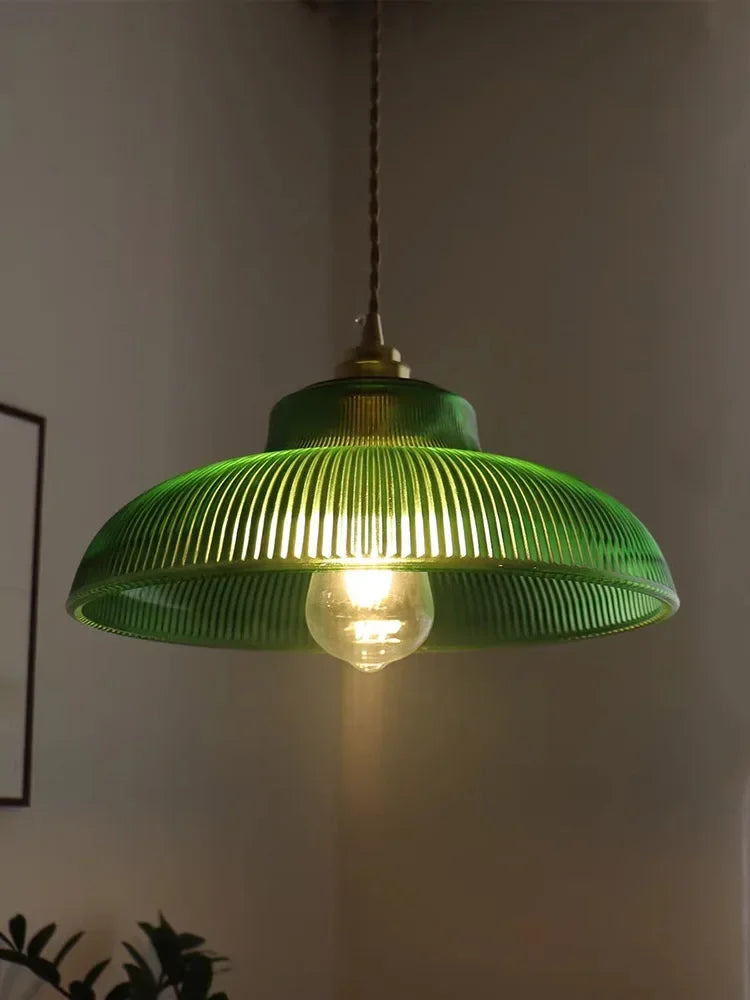 Verdelume Pendant Light – Vintage Green Glass Hanging Lamp | Retro Ambient Lighting for Timeless Interiors