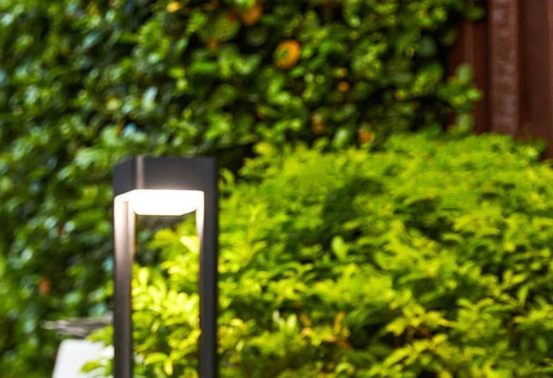 Arvessa Lawn Light – Modern LED Garden Lamp | Minimalist Outdoor Lighting for Pathways & Landscapes