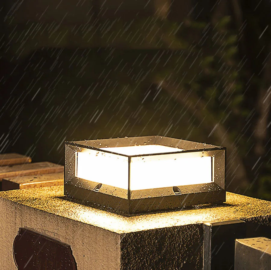 Altivara Outdoor Pillar Light – Modern LED Garden Post Lamp | Weatherproof Exterior Lighting for Pathways & Entrances