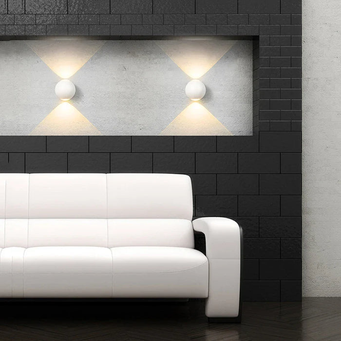 Orion Aluminium Globe Wall Light – Modern Outdoor LED Wall Lamp | IP65 Weatherproof | Contemporary Architectural Lighting