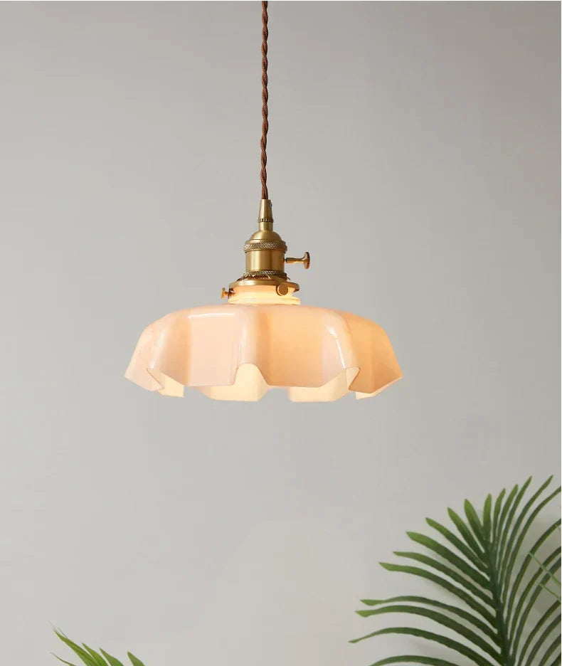 Cream Petal Glass Pendant Light – Scandinavian E26 Ceiling Lamp | Elegant Ambient Lighting | Contemporary Dining Room Feature