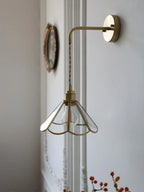 Nordic Tiffany Glass Wall Light – Copper LED Wall Lamp with Pull Cord Switch | Elegant Ambient Lighting | Timeless Interior Accent