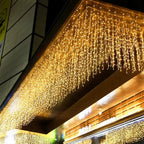 LumaSnow 4M LED Snowflake Curtain Lights – Christmas Icicle String Lights for Windows, Parties & Holiday Decorations