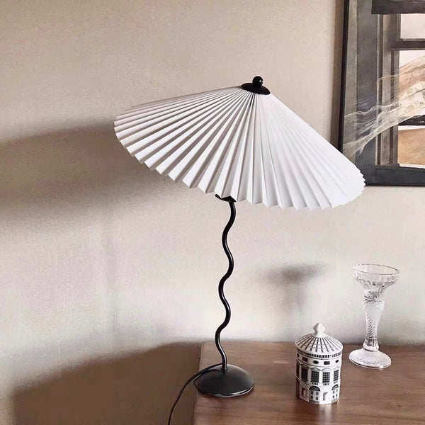 Forma Wave Table Lamp – Sculptural Designer Lighting | Contemporary Statement Piece