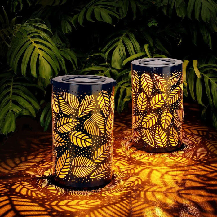 Luminous Leaf Lantern – Decorative Outdoor Lantern with Tropical Leaf Design