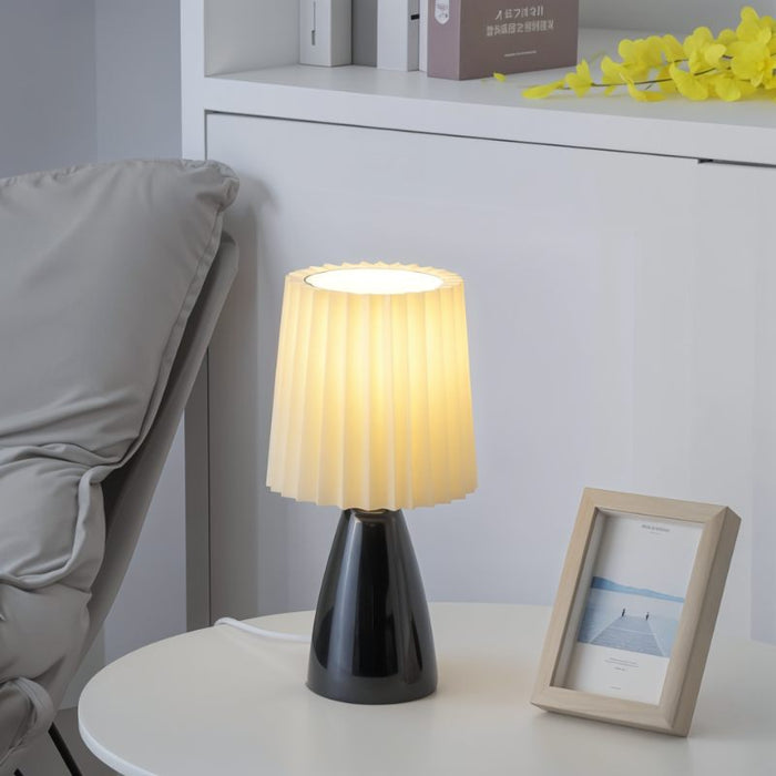 Atelier Forma Table Lamp – Mid-Century Ceramic Lighting | Modern Designer Accent Lamp