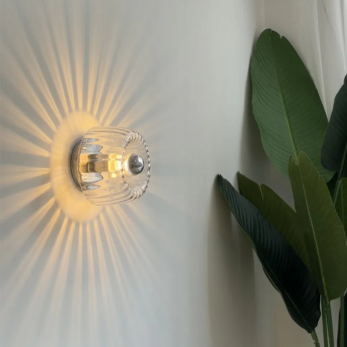 Nordica Bauhaus Wall Light – Scandinavian Glass Wall Lamp | Modern Ambient Lighting | Timeless Interior Elegance