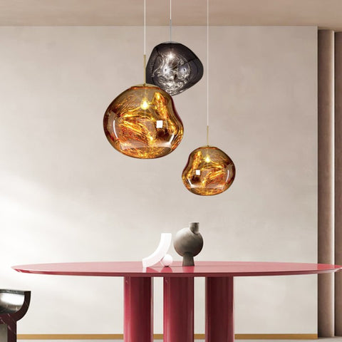 Dynamic Acrylic Pendant Light – Modern Metallic Hanging Lamp | Contemporary Statement Lighting for Dining Spaces