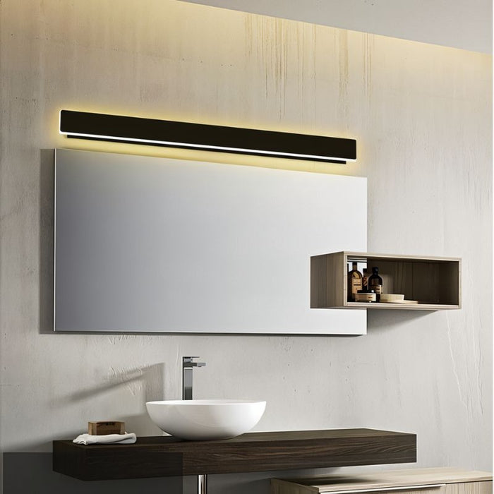 Helios LED Wall Light – Modern Outdoor Elegance with Timeless Appeal