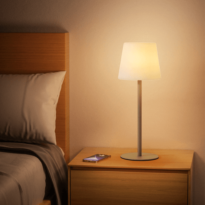 Modern Wireless LED Table Lamp – Atmospheric Lighting Without Limits