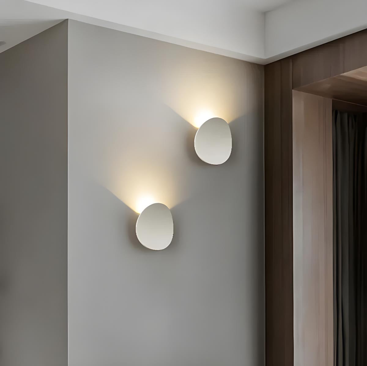 Aureon LED Wall Light – Contemporary Aluminium Sconce | Modern Architectural Lighting
