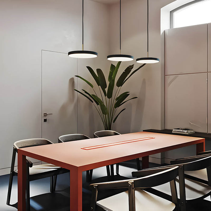 Orbisaucer LED Pendant Light – Minimalist UFO Ceiling Lamp | Modern Sculptural Hanging Light for Contemporary Interiors