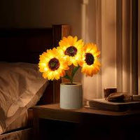 SunBloom LED Table Lamp – Rechargeable Sunflower Light | Decorative Ambient Lighting for Modern Interiors