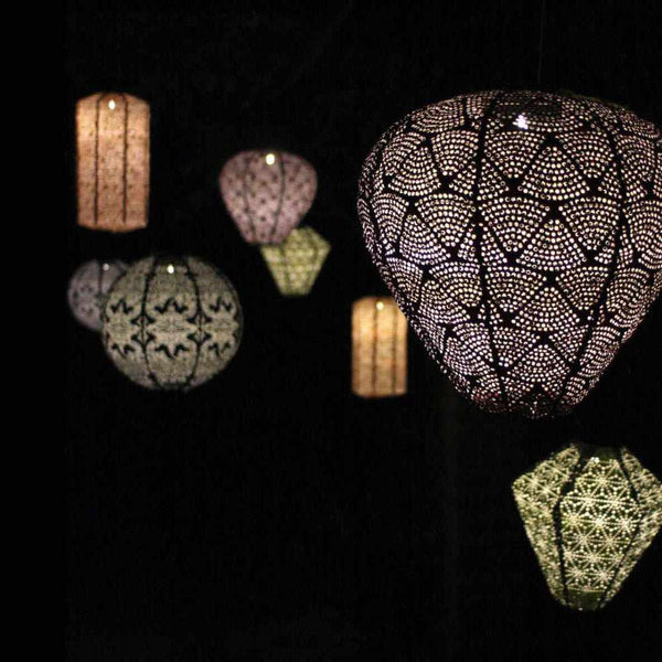 Solar Lantern Hot Air Balloon Design – Decorative Solar Outdoor Lantern | Ambient Garden Lighting