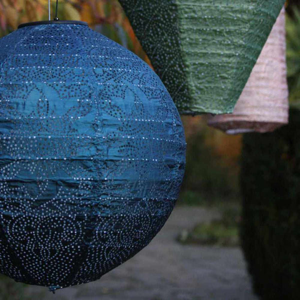 Solar Lantern Globe Design – Decorative Solar Outdoor Lantern | Moroccan-Inspired Garden Lighting