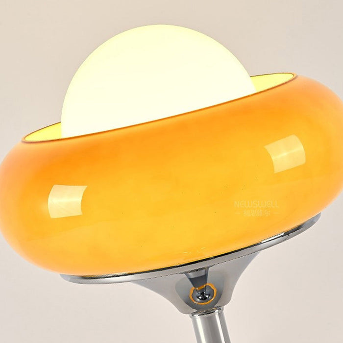 Glazed Bauhaus Table Lamp – Retro Charm with Timeless Modern Design
