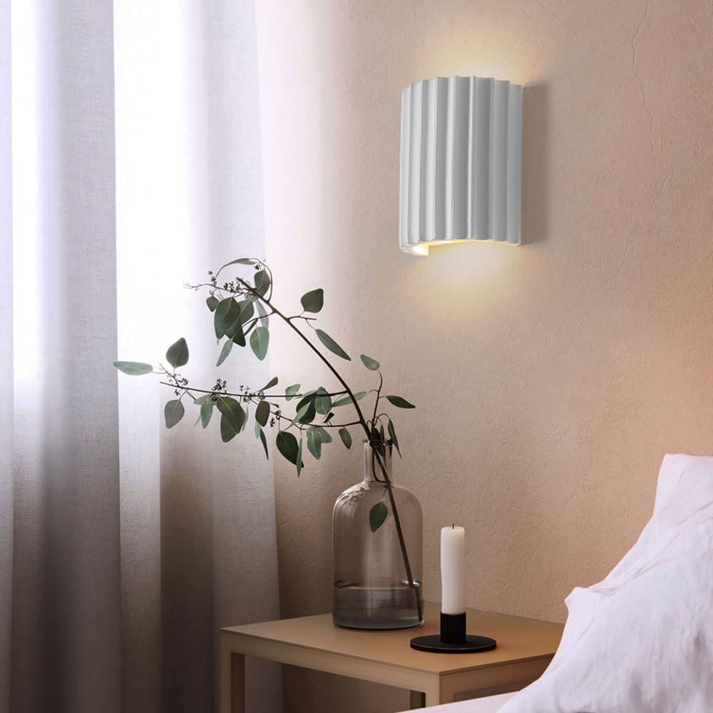 WaveForm Resin Wall Light – Modern Up & Down Lighting | Contemporary Designer Sconce
